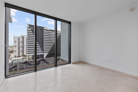 Купить кондоминиум в Майами, Флорида 3 спальни, 164.53м2, № 2062274 - фото 19