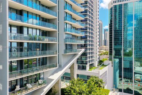 Купить кондоминиум в Майами, Флорида 3 спальни, 164.53м2, № 2062274 - фото 10