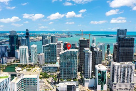 Кондоминиум с 3 спальнями в Майами, Флорида № 2062274
