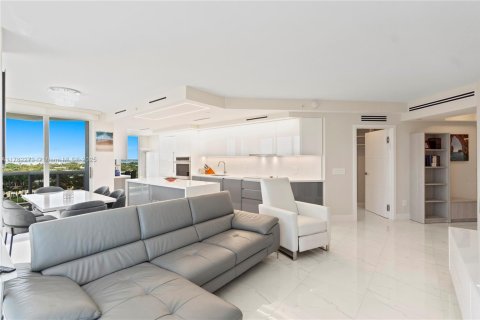 Condominio en venta en Miami Beach, Florida, 2 dormitorios, 128.21 m2 № 1706395 - foto 13