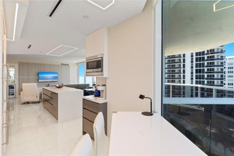 Condominio en venta en Miami Beach, Florida, 2 dormitorios, 128.21 m2 № 1706395 - foto 24
