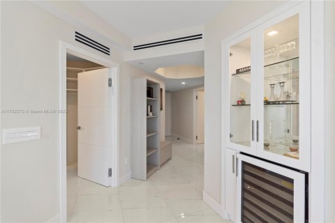 Condominio en venta en Miami Beach, Florida, 2 dormitorios, 128.21 m2 № 1706395 - foto 17