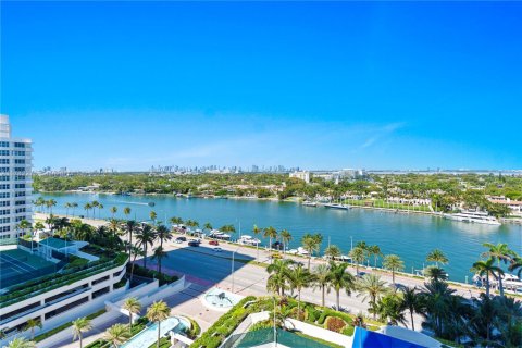 Condominio en venta en Miami Beach, Florida, 2 dormitorios, 128.21 m2 № 1706395 - foto 3