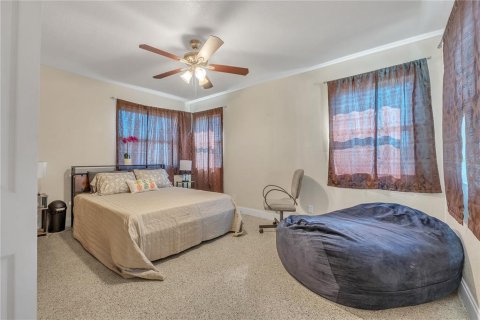 House in Daytona Beach, Florida 4 bedrooms, 208.94 sq.m. № 2313076 - photo 22
