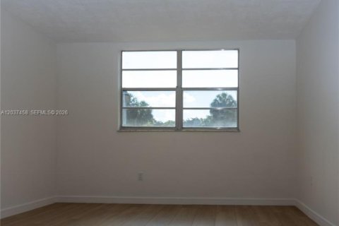 Condominio en venta en Plantation, Florida, 1 dormitorio, 89.19 m2 № 2088222 - foto 16