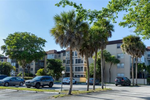 Condominio en venta en Plantation, Florida, 1 dormitorio, 89.19 m2 № 2088222 - foto 19
