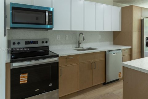 Condominio en venta en Plantation, Florida, 1 dormitorio, 89.19 m2 № 2088222 - foto 9