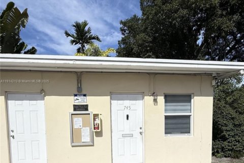 Copropriété à louer à Miami Shores, Floride: 1 chambre, 63.64 m2 № 1971510 - photo 10