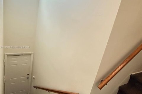 Copropriété à louer à Miami Shores, Floride: 1 chambre, 63.64 m2 № 1971510 - photo 21