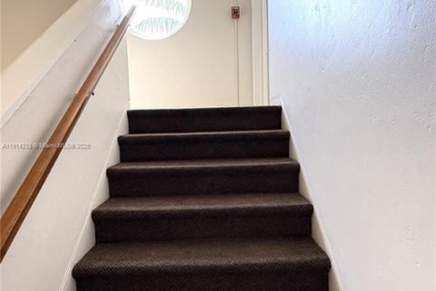 Copropriété à louer à Miami Shores, Floride: 1 chambre, 63.64 m2 № 1971510 - photo 14