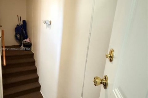 Copropriété à louer à Miami Shores, Floride: 1 chambre, 63.64 m2 № 1971510 - photo 20