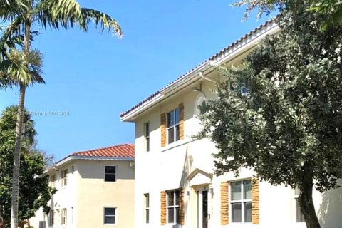 Copropriété à louer à Miami Shores, Floride: 1 chambre, 63.64 m2 № 1971510 - photo 12