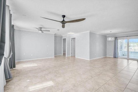 Villa ou maison à vendre à Port Charlotte, Floride: 2 chambres, 93.27 m2 № 2119866 - photo 3