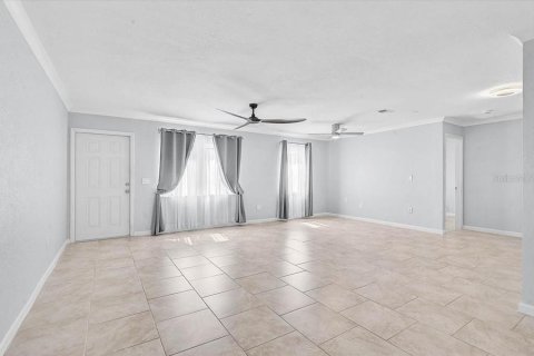 Villa ou maison à vendre à Port Charlotte, Floride: 2 chambres, 93.27 m2 № 2119866 - photo 2