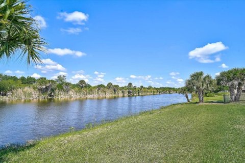 Villa ou maison à vendre à Port Charlotte, Floride: 2 chambres, 93.27 m2 № 2119866 - photo 16