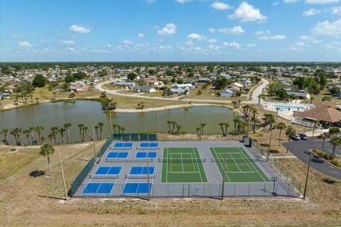 Villa ou maison à vendre à Port Charlotte, Floride: 2 chambres, 93.27 m2 № 2119866 - photo 29