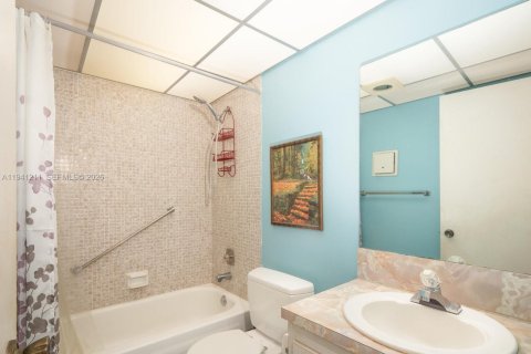 Copropriété à vendre à Delray Beach, Floride: 2 chambres, 84.54 m2 № 1999671 - photo 6