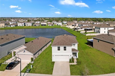 House in Wimauma, Florida 4 bedrooms, 216.28 sq.m. № 2277659 - photo 5