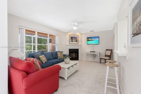 Copropriété à vendre à Vero Beach, Floride: 3 chambres, 198.44 m2 № 1989611 - photo 10