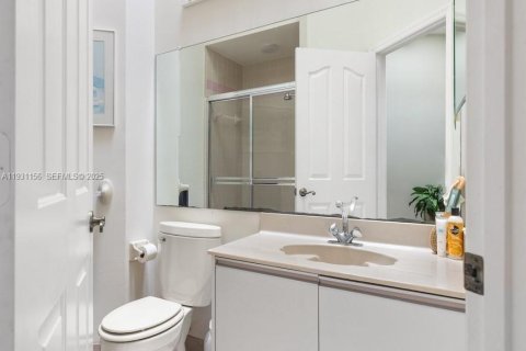 Copropriété à vendre à Vero Beach, Floride: 3 chambres, 198.44 m2 № 1989611 - photo 24