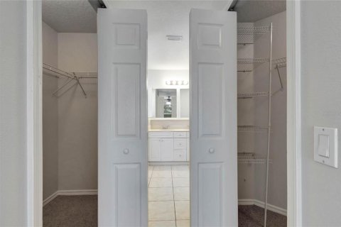 Casa en alquiler en Kissimmee, Florida, 3 dormitorios, 124.12 m2 № 1841737 - foto 26