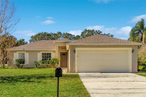 Casa en alquiler en Kissimmee, Florida, 3 dormitorios, 124.12 m2 № 1841737 - foto 1