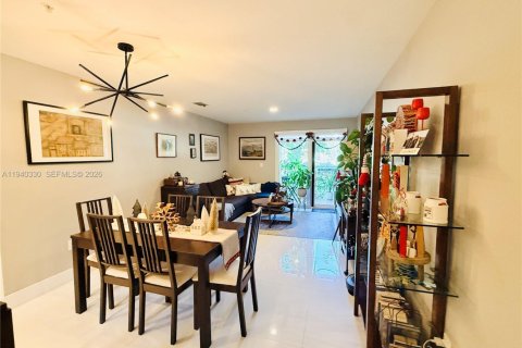 Appartement à Doral, Floride 2 chambres, 112.04 m2 № 1998159