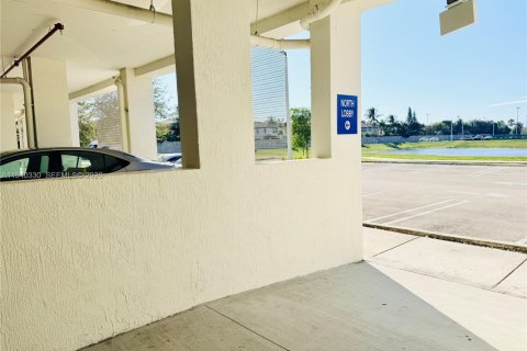 Appartement à louer à Doral, Floride: 2 chambres, 112.04 m2 № 1998159 - photo 24