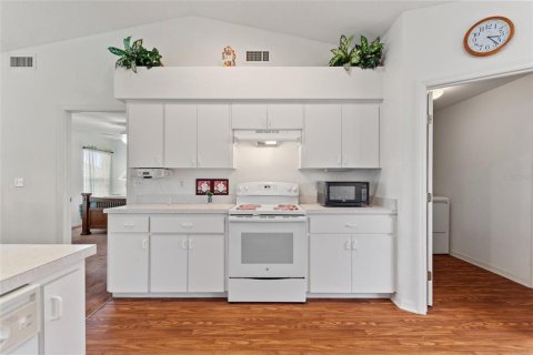 Купить виллу или дом в Дэвенпорт, Флорида 7 комнат, 138.89м2, № 1846827 - фото 10