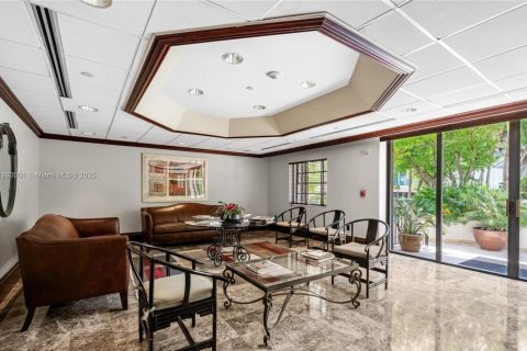 Condominio en venta en Miami, Florida, 4 dormitorios, 151.8 m2 № 1983260 - foto 5