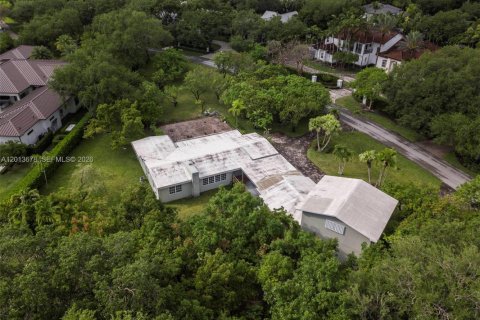 Terreno en venta en Pinecrest, Florida № 2076476 - foto 7