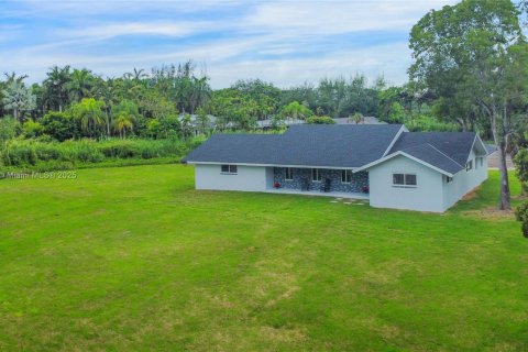 Immobilier commercial à vendre à Miami, Floride № 1874146 - photo 4