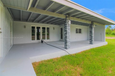 Immobilier commercial à vendre à Miami, Floride № 1874146 - photo 14