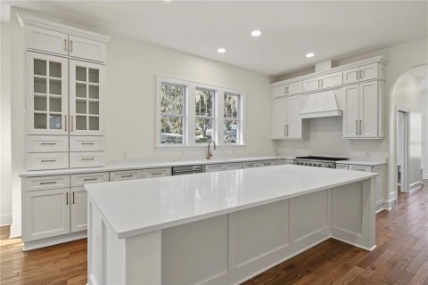 House in Winter Garden, Florida 3 bedrooms, 181.16 sq.m. № 2391232 - photo 14