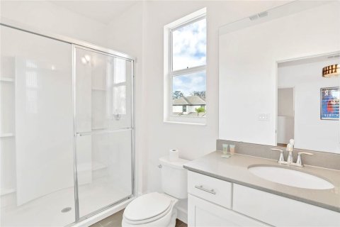 Casa en venta en Kissimmee, Florida, 10 dormitorios, 395.76 m2 № 1512543 - foto 7