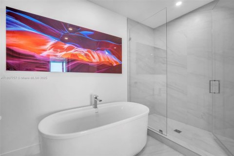 Copropriété à vendre à Sunny Isles Beach, Floride: 2 chambres, 126.44 m2 № 1864900 - photo 29