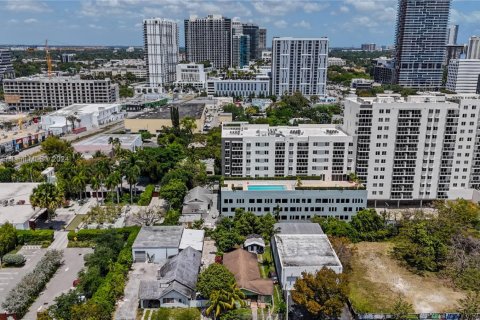 Immobilier commercial à vendre à Miami, Floride № 1863137 - photo 2