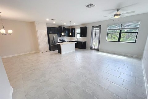 Touwnhouse à vendre à Davenport, Floride: 3 chambres, 177.63 m2 № 1844652 - photo 18