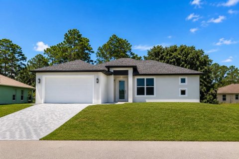 House in Lehigh Acres, Florida 4 bedrooms, 144.46 sq.m. № 2213665