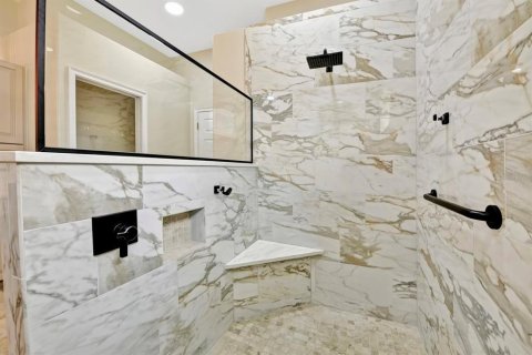Villa ou maison à vendre à Mount Dora, Floride: 4 chambres, 217.58 m2 № 2389100 - photo 21