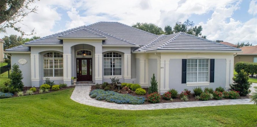Villa ou maison à Mount Dora, Floride 4 chambres, 217.58 m2 № 2389100