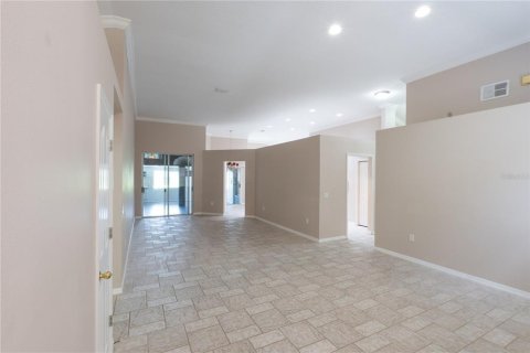 Villa ou maison à louer à Tampa, Floride: 4 chambres, 248.05 m2 № 1850069 - photo 9