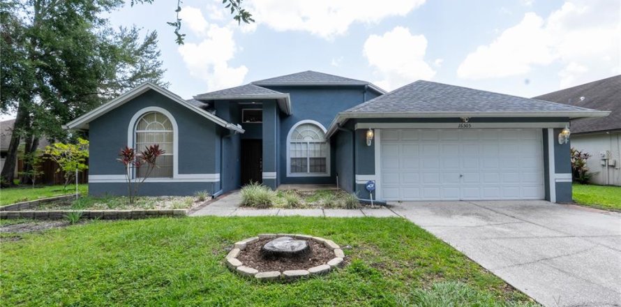 Villa ou maison à Tampa, Floride 4 chambres, 248.05 m2 № 1850069