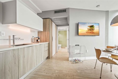 Copropriété à vendre à Miami Beach, Floride: 1 chambre, 46.82 m2 № 1956941 - photo 8