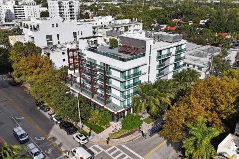 Copropriété à vendre à Miami Beach, Floride: 1 chambre, 46.82 m2 № 1956941 - photo 19