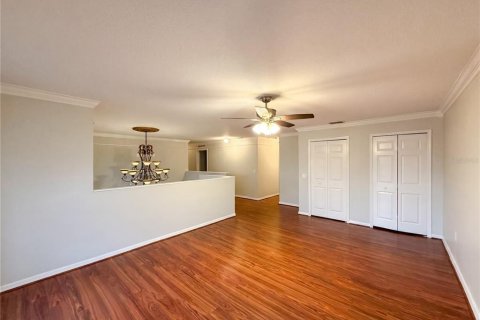House in Clermont, Florida 6 bedrooms, 367.15 sq.m. № 2227355 - photo 14