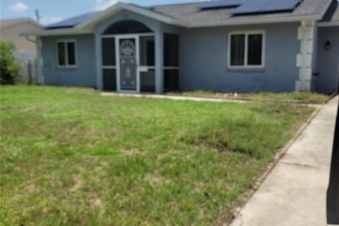 House in North Port, Florida 3 bedrooms, 109.25 sq.m. № 1775517 - photo 2