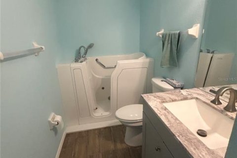 House in North Port, Florida 3 bedrooms, 109.25 sq.m. № 1775517 - photo 8