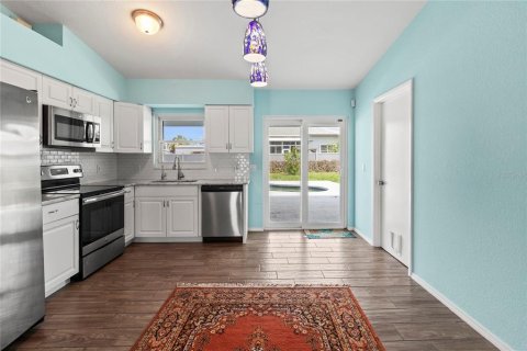 House in North Port, Florida 3 bedrooms, 109.25 sq.m. № 1775517 - photo 29