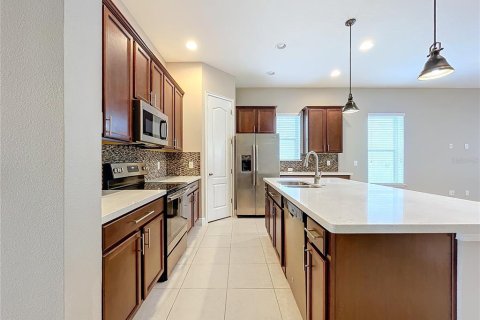 House in Orlando, Florida 5 bedrooms, 258.36 sq.m. № 1334086 - photo 13